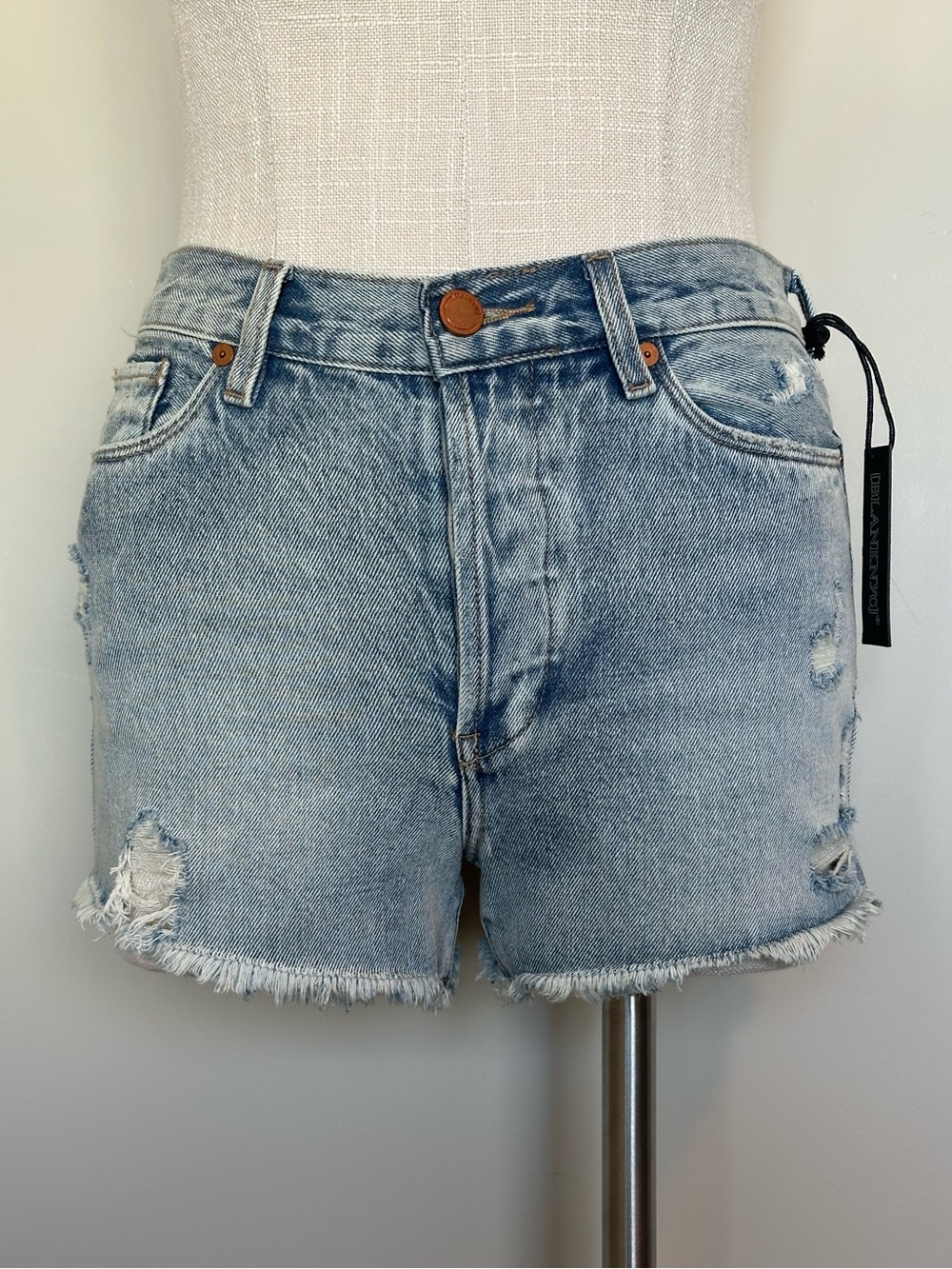 NWT Blank NYC Light Wash Distressed Denim Button Fly Shorts 100% Cotton